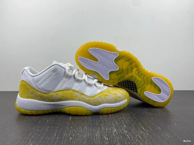 Bmlin Shoes WMNS Yellow Air Jordan 11 AH7860-107 Low Snakeskin 0825